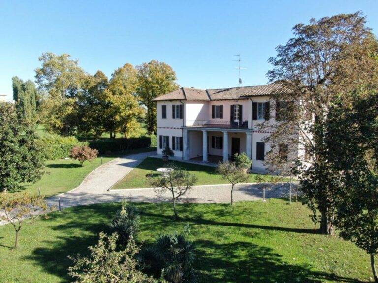 Il giardino condiviso della villa