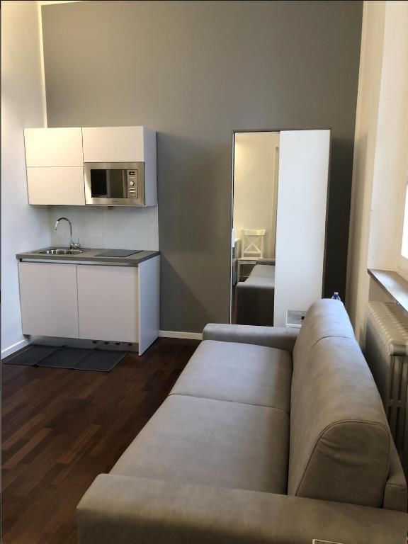Suites Mansion Mono Primo Piano - casa vacanze a Rozzano
